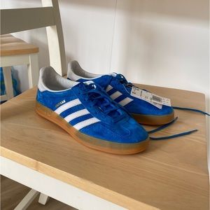 Adidas Gazelle sneakers. M6/W7.